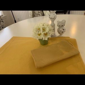 Cost Plus World Market set of 2 mustard yellow placemats and napkins NWOT